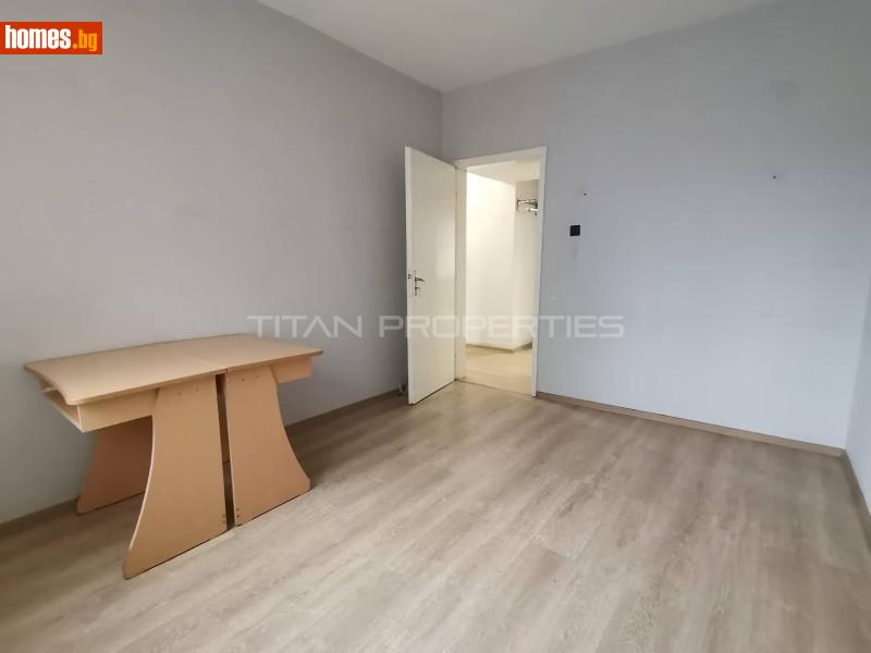 Тристаен, 84m² -  Център, Бургас - Апартамент за продажба - ТИТАН ПРОПЪРТИС - гр.Бургас - 94142260