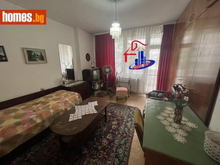 Тристаен, 90m² - Апартамент за продажба - 100171920