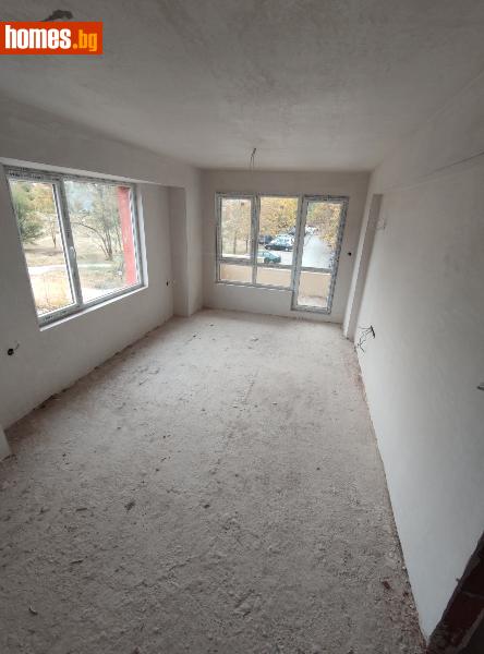 Ателие/Таван, 75m² - Жк. Тракия, Пловдив - Апартамент за продажба - SpaceImoti - 107355382