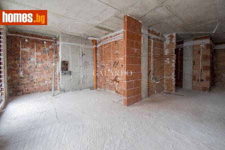 Четиристаен, 140m² - Апартамент за продажба - 108060573