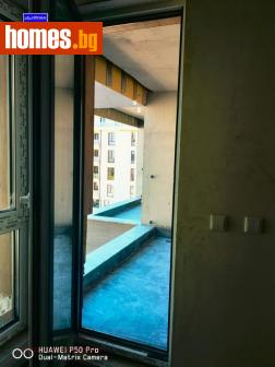 Тристаен, 119m² - Апартамент за продажба - 108272023