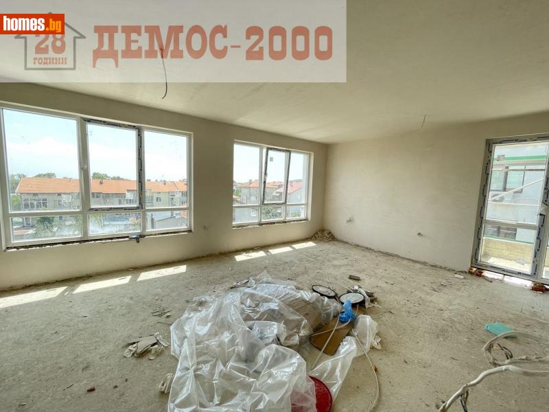 Тристаен, 115m² - Кв. Виница, Варна - Апартамент за продажба - Демос 2000 ООД - 108973232