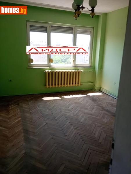 Тристаен, 100m² - Жк. Христо Ботев, Пловдив - Апартамент за продажба - ЛИДЕР А - 110182606