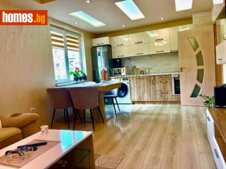 Тристаен, 90m² - Апартамент за продажба - 110345516
