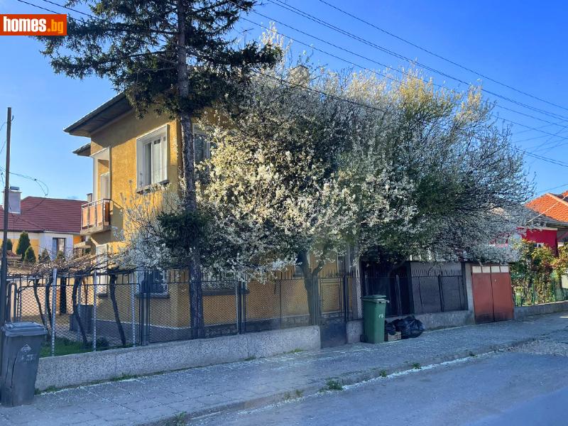 Къща, 150m² - Гр.Лом, Лом - Къща за продажба - Ю. Георгиева - 110408979