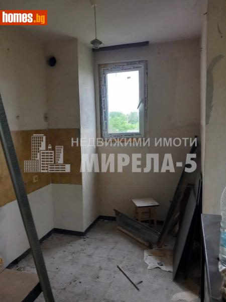 Двустаен, 77m² - Жк. Дружба 2, Русе - Апартамент за продажба - Мирела 5 - 110441218