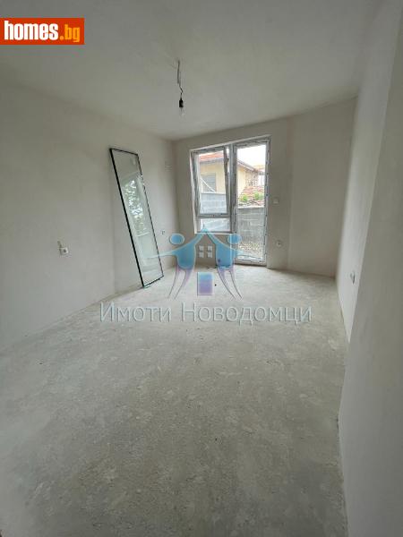 Тристаен, 90m² - Жк. Добруджански, Шумен - Апартамент за продажба - НОВОДОМЦИ - 111572078