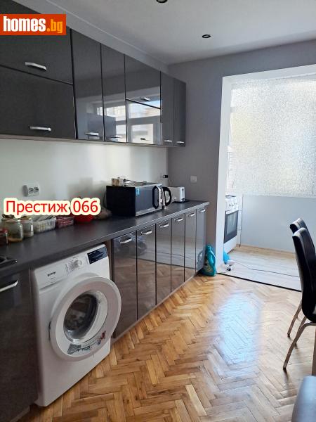 Тристаен, 78m² - Жк. Добруджански, Шумен - Апартамент за продажба - Престиж - 112110671