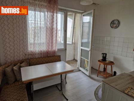 Тристаен, 90m² - Апартамент за продажба - 112397411