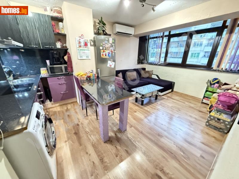 Тристаен, 84m² - Жк. Чолаковци, Велико Търново - Апартамент за продажба - ВИКТОРИЯ ИМОТИ - 112694949