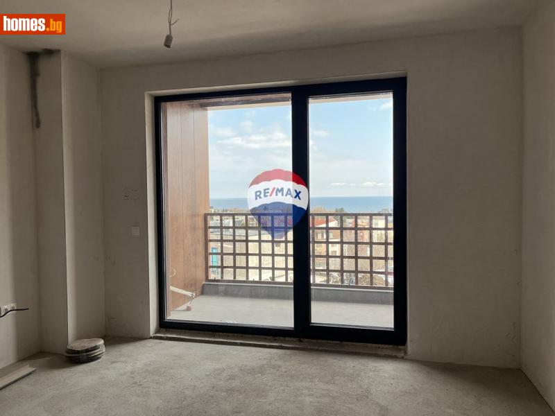 Тристаен, 149m² - Кв. Дружба, Варна - Апартамент за продажба - RE/MAX Family - 112936535