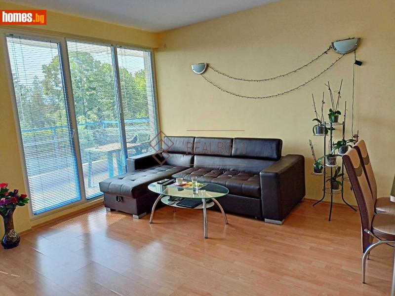 Тристаен, 100m² - Гр.Балчик, Добрич - Апартамент за продажба - РЕАЛБГ-1 - 112970351