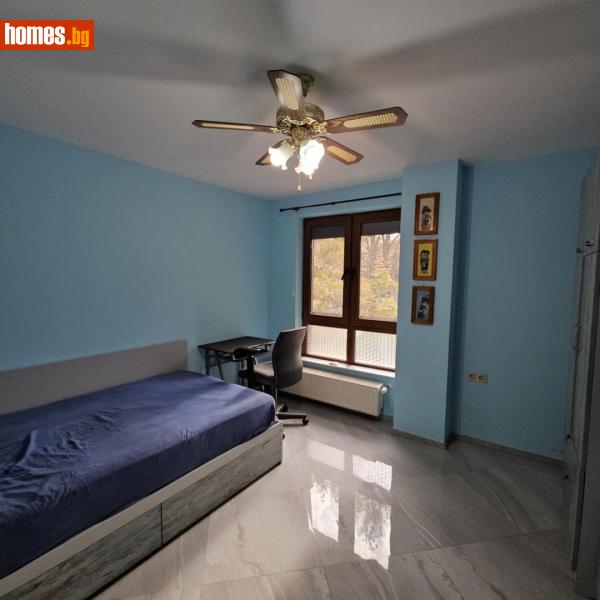 Четиристаен, 100m² -  Център, Русе - Апартамент за продажба - Имоти Русе Матик - 113042367