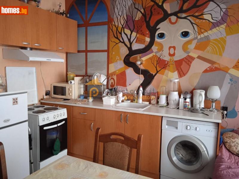 Тристаен, 70m² - Жк. Христо Ботев, Пловдив - Апартамент за продажба - Перфект Консулт - 113119724