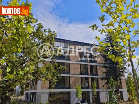 Тристаен, 136m² - Апартамент за продажба - 113383643