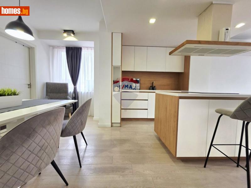 Четиристаен, 136m² -  Център, Стара Загора - Апартамент за продажба - RE/MAX Central - 113500984