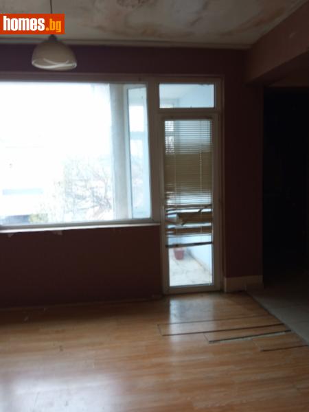 Многостаен, 130m² -  Широк Център, Плевен - Апартамент за продажба - Саня - 113542127