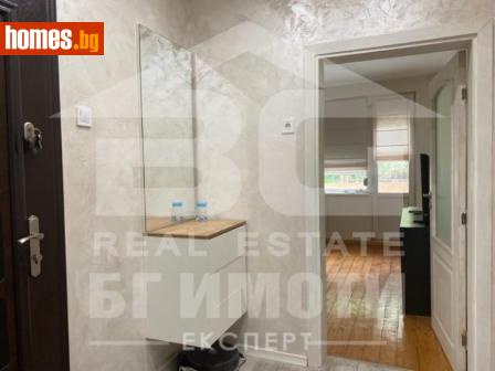 Тристаен, 205m² - Апартамент за продажба - 113563132