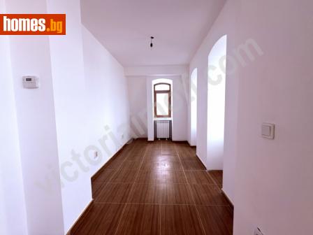 Тристаен, 85m² - Апартамент за продажба - 113673423
