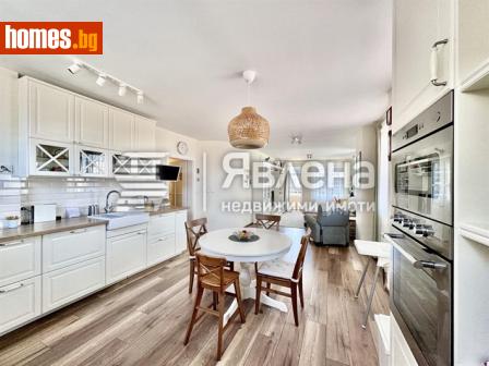 Тристаен, 130m² - Апартамент за продажба - 113777633