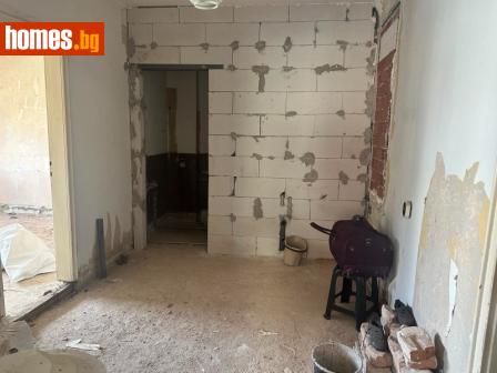 Тристаен, 67m² - Апартамент за продажба - 113781089