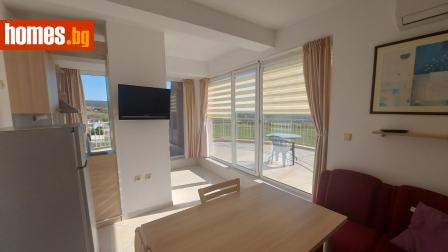 Тристаен, 144m² - Апартамент за продажба - 113935053