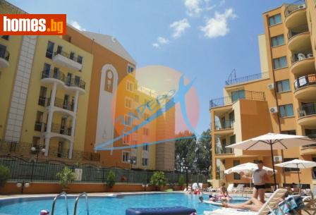 Тристаен, 77m² - Апартамент за продажба - 114008245