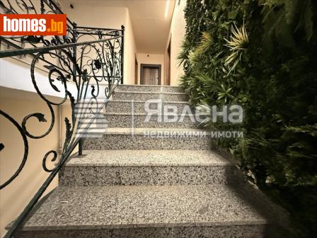 Тристаен, 209m² - Апартамент за продажба - 114009966