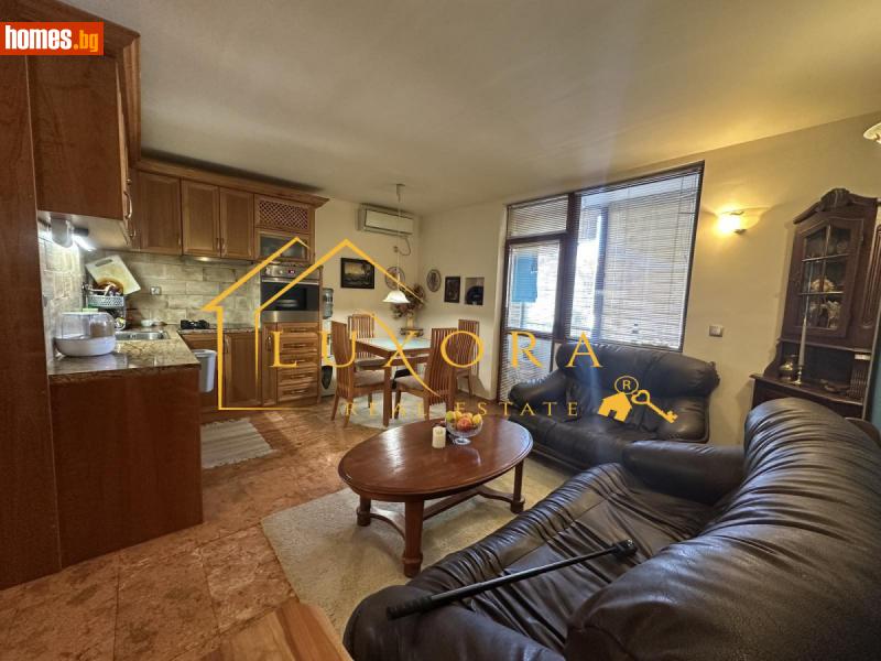 Тристаен, 72m² -  Център, Шумен - Апартамент за продажба - Шуменъ  - 114049175