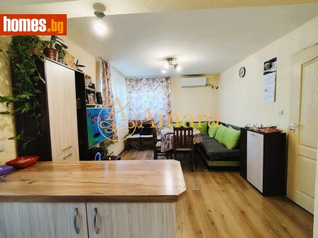 Тристаен, 71m² - Апартамент за продажба - 114136339