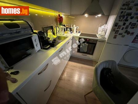 Тристаен, 65m² - Апартамент за продажба - 114142966
