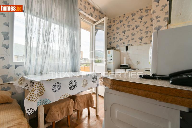 Двустаен, 57m² - Жк. Гоце Делчев, София - Апартамент за продажба - Титан Пропъртис  - 114189221
