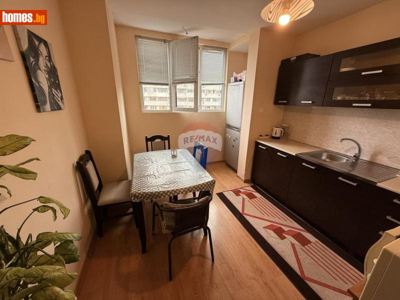 Тристаен, 85m² -  Червен Площад, Варна - Апартамент за продажба - RE/MAX Partners - 114278951