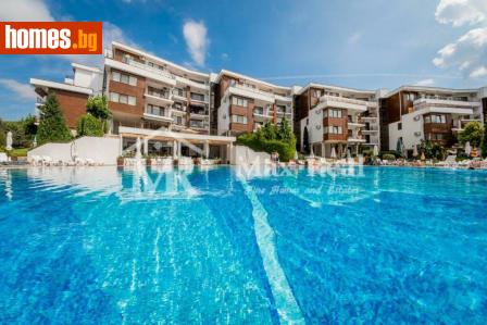Тристаен, 151m² - Апартамент за продажба - 114305959