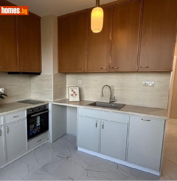 Тристаен, 80m² - Жк. Изток, София - Апартамент за продажба - Уни Комерс ООД - 114337056
