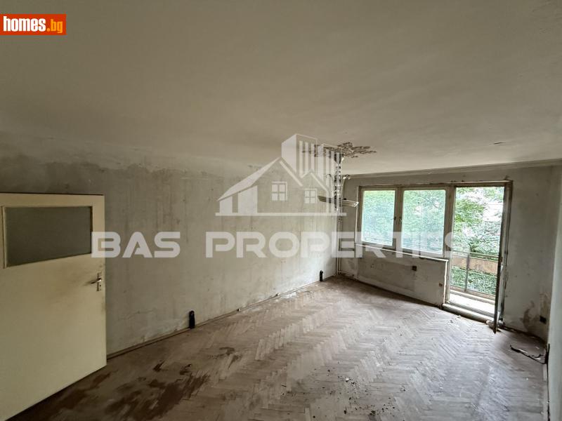 Тристаен, 81m² - Жк. Лагера, София - Апартамент за продажба - BasProperties - 114373706