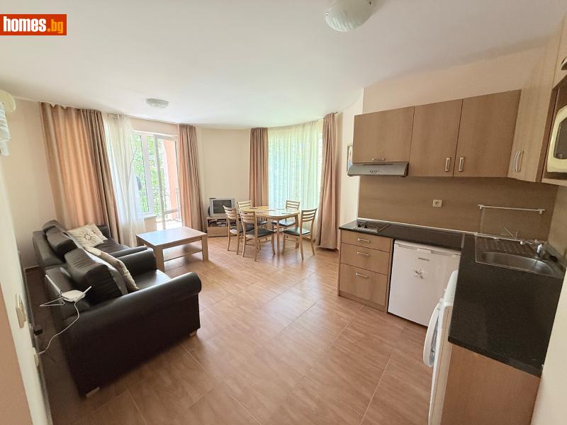 Тристаен, 104m² - Гр.Свети Влас, Несебър - Апартамент за продажба - Bghome.eu - 114407326
