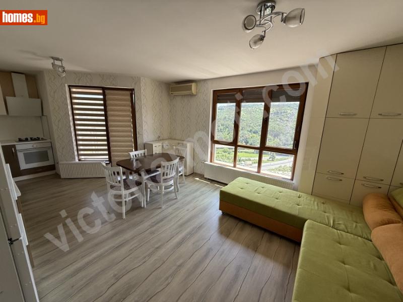 Тристаен, 100m² -  Център, Велико Търново - Апартамент за продажба - ВИКТОРИЯ ИМОТИ - 114467017