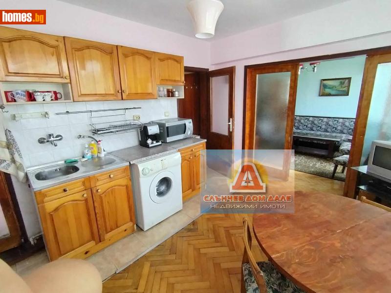 Тристаен, 88m² - Жк. Добруджански, Шумен - Апартамент за продажба - Слънчев дом Дале ЕООД - 114478775