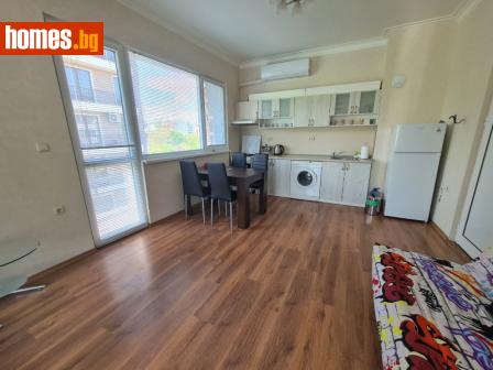 Тристаен, 93m² - Апартамент за продажба - 114498659