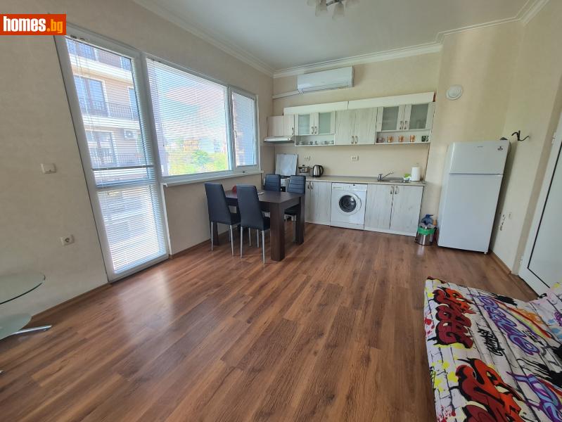 Тристаен, 93m² - Жк. Зона Б19, София - Апартамент за продажба - Риълнет Офис Класик - 114498659