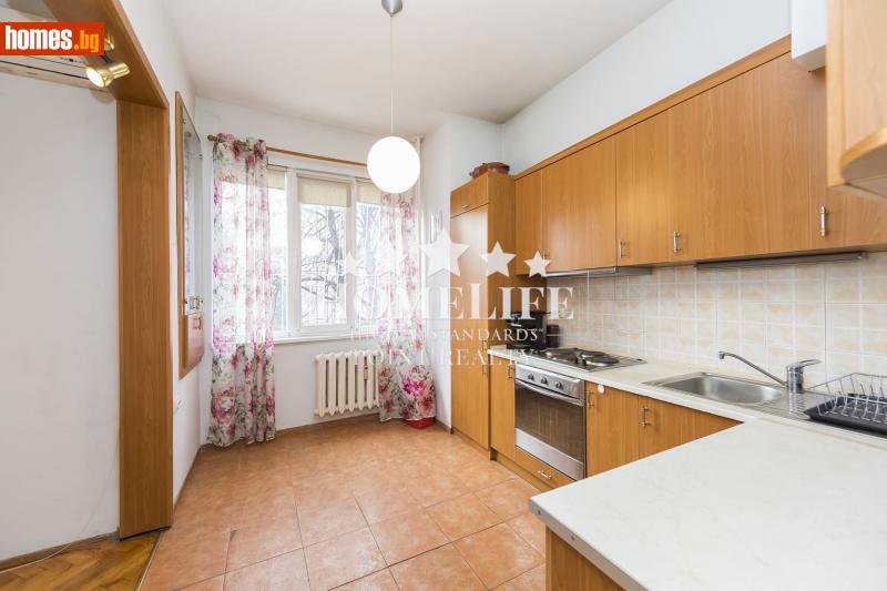 Двустаен, 66m² -  Център, София - Апартамент за продажба - Хоум Лайф - 114520527