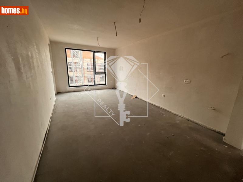 Двустаен, 71m² - Кв. Кършияка, Пловдив - Апартамент за продажба - 33 Realty - 114606184