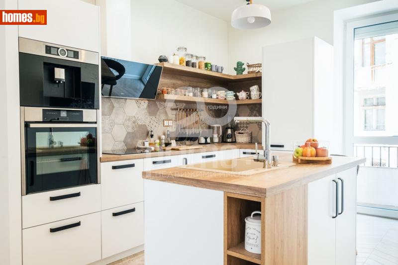 Тристаен, 140m² -  Център, София - Апартамент за продажба - Примо Плюс - 114637667