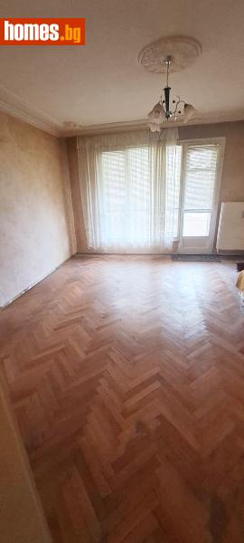 Тристаен, 87m² - Жк. Херсон, Шумен - Апартамент за продажба - Престиж - 114744989