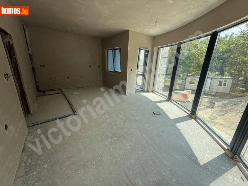 Тристаен, 91m² - Жк. Бузлуджа, Велико Търново - Апартамент за продажба - ВИКТОРИЯ ИМОТИ - 114762892