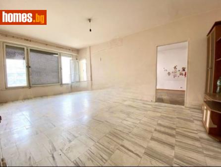 Тристаен, 67m² - Апартамент за продажба - 114780115
