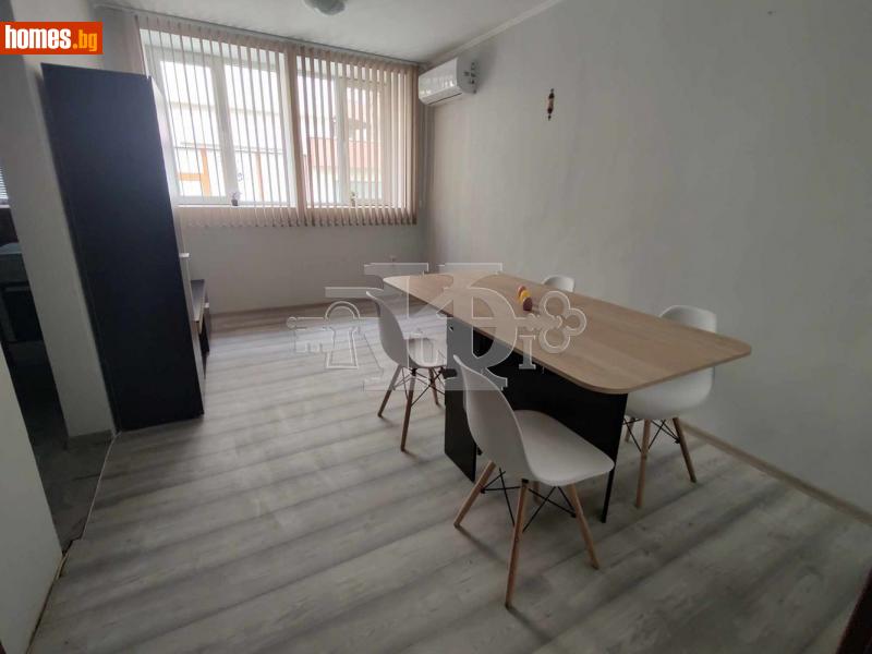 Тристаен, 80m² -  Център, Добрич - Апартамент за продажба - Руди Кей - 114814341