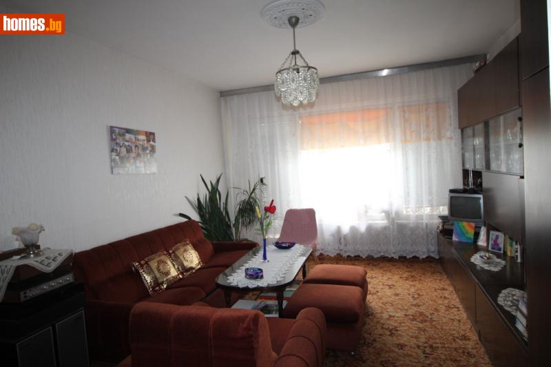 Тристаен, 80m² - Жк. Здравец Изток, Русе - Апартамент за продажба - АВАЛОН РУСЕ - 114900588