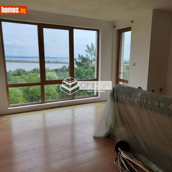 Тристаен, 105m² - Жк. Лазур, Бургас - Апартамент за продажба - Омега Естейт ЕООД - 114905449